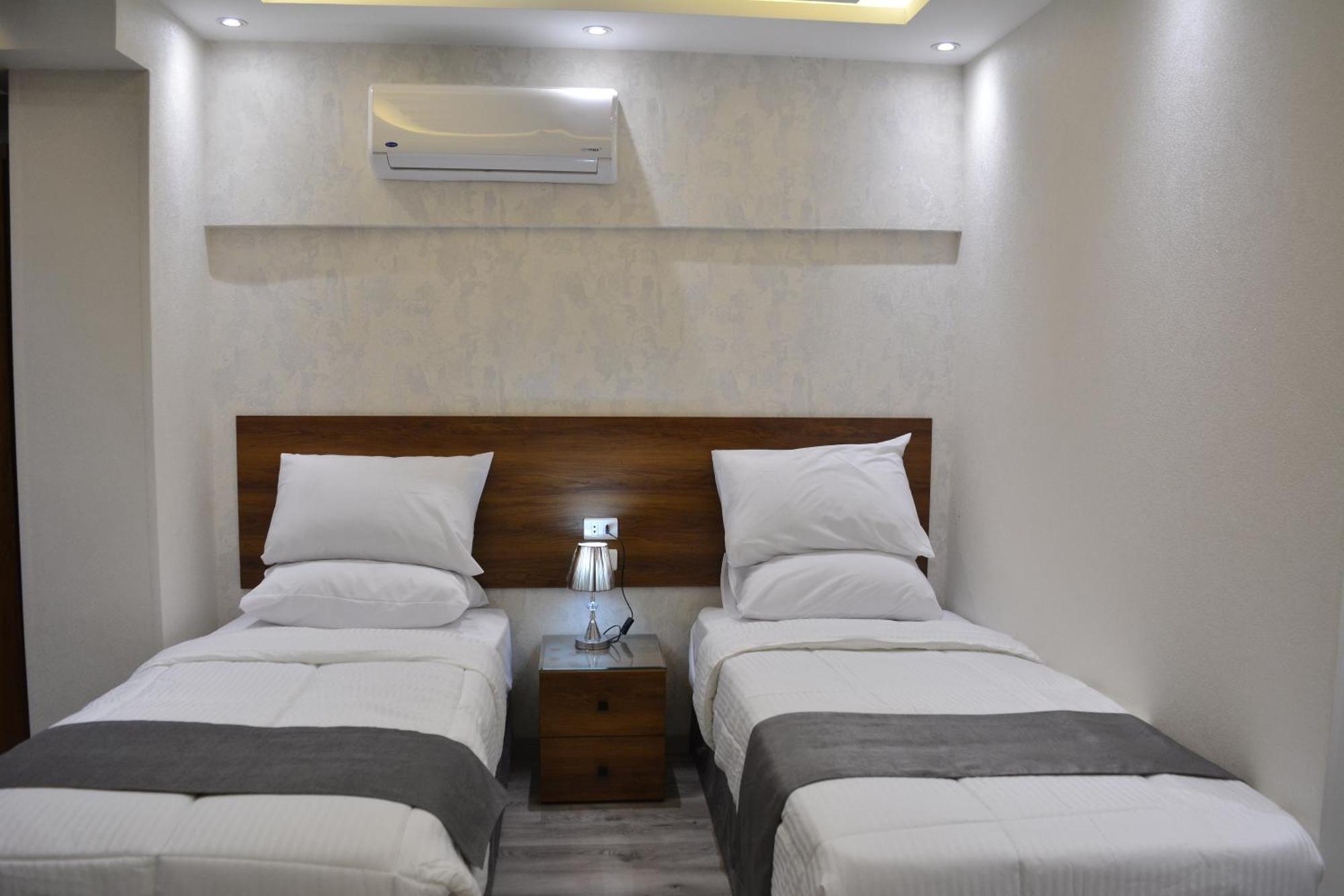 Swiss Hotel Downtown Кайро Екстериор снимка