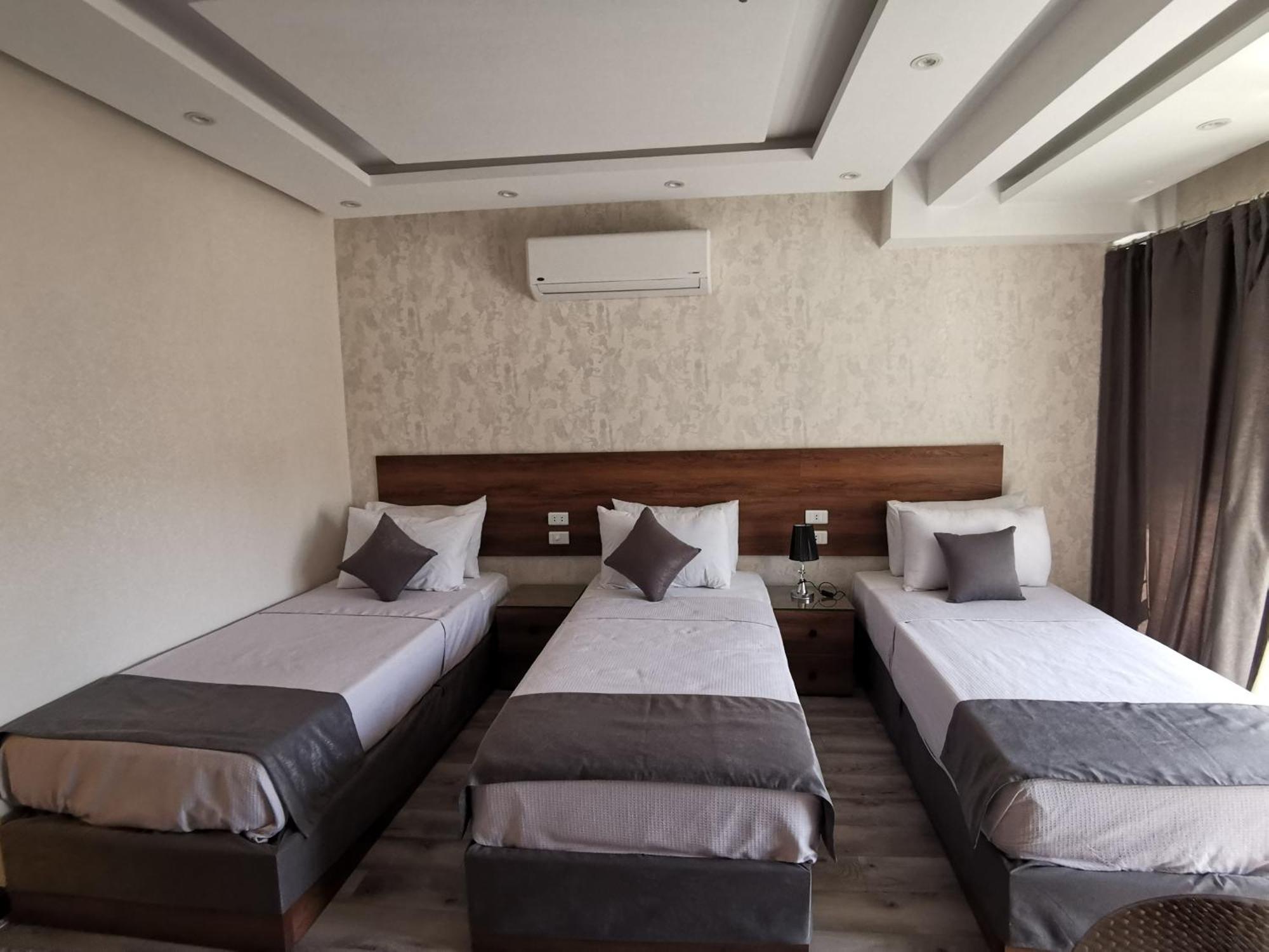 Swiss Hotel Downtown Кайро Екстериор снимка